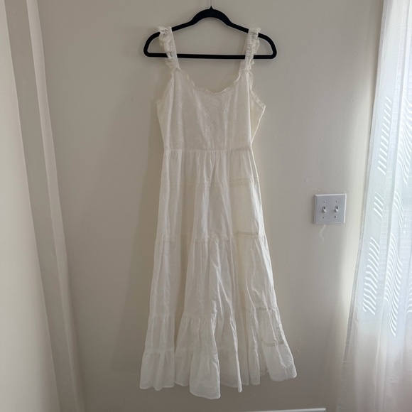 Sold - Picture 5 of 10